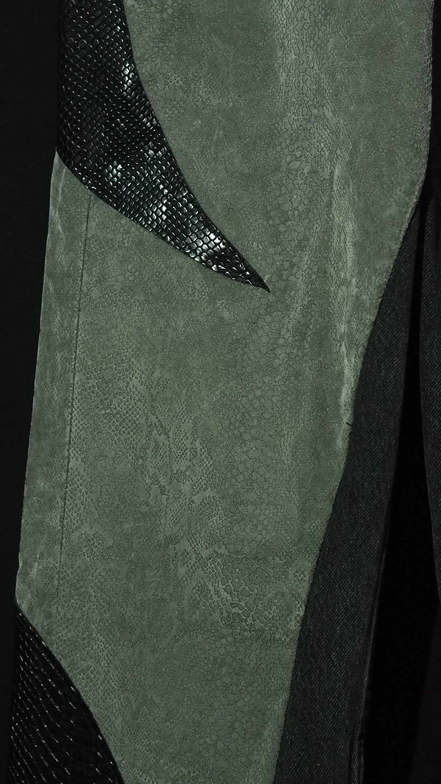 KT snake pants